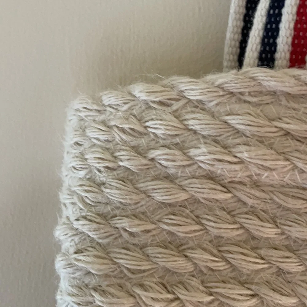 🏖️ 3/$15 New coil rope tote bag - Picture 3 of 5